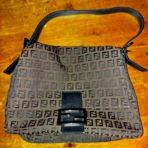 Fendi Mamma Baguette Shoulder Bag
